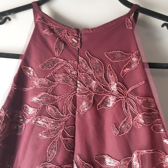 Le Chateau Hi-Low Lace Overlay Halter Dress | Wine Burgundy | NWT! Small - Picture 13 of 16
